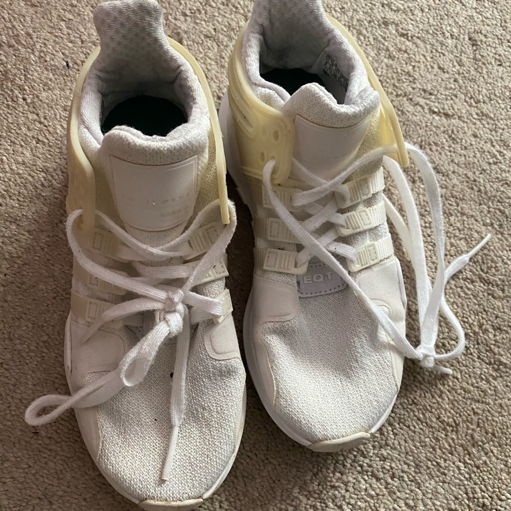 Women’s adidas ortholite sneakers size 4